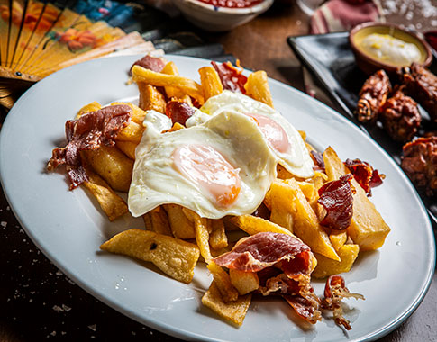 Huevos rotos de bar cabrera